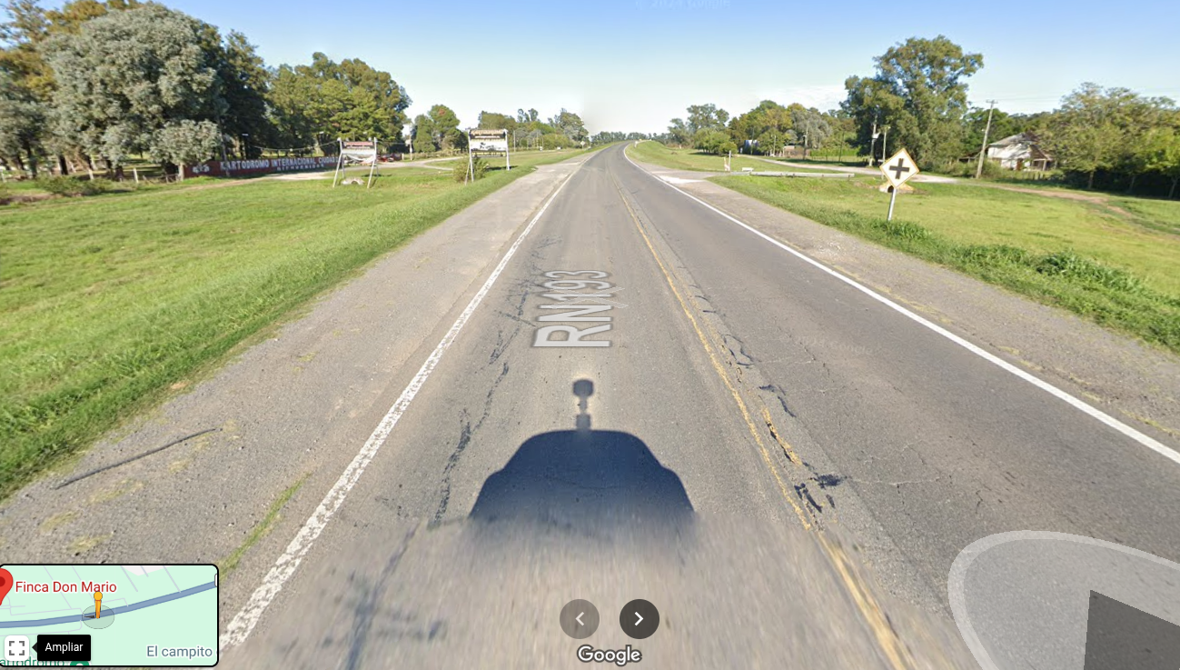 Segunda señalización y bajada a la finca